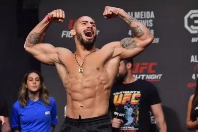 Vitor Petrino no UFC