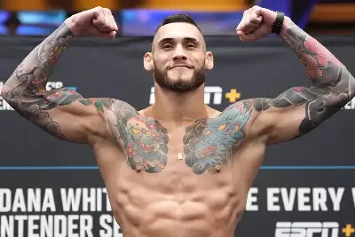 Rodolfo Bellato na pesagem no Contender Series