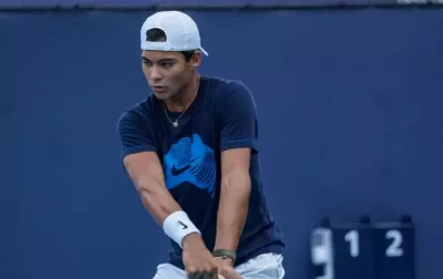 brasileiro Luis Guto Miguel